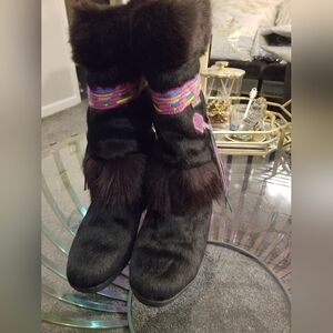 Vintage TECNICA ski boots size  US 8.5, Euro 39